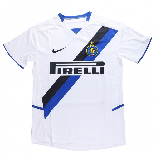 Camiseta Retro Inter de Milán – Temporada 2002/2003 (Alternativa Blanca)