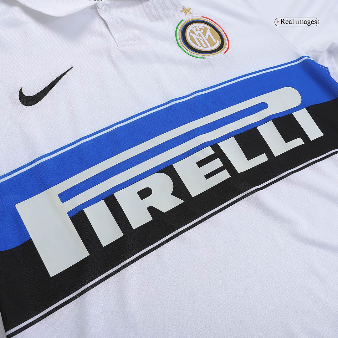 Camiseta Retro Inter de Milán – Temporada 2009/2010 (Alternativa Blanca)