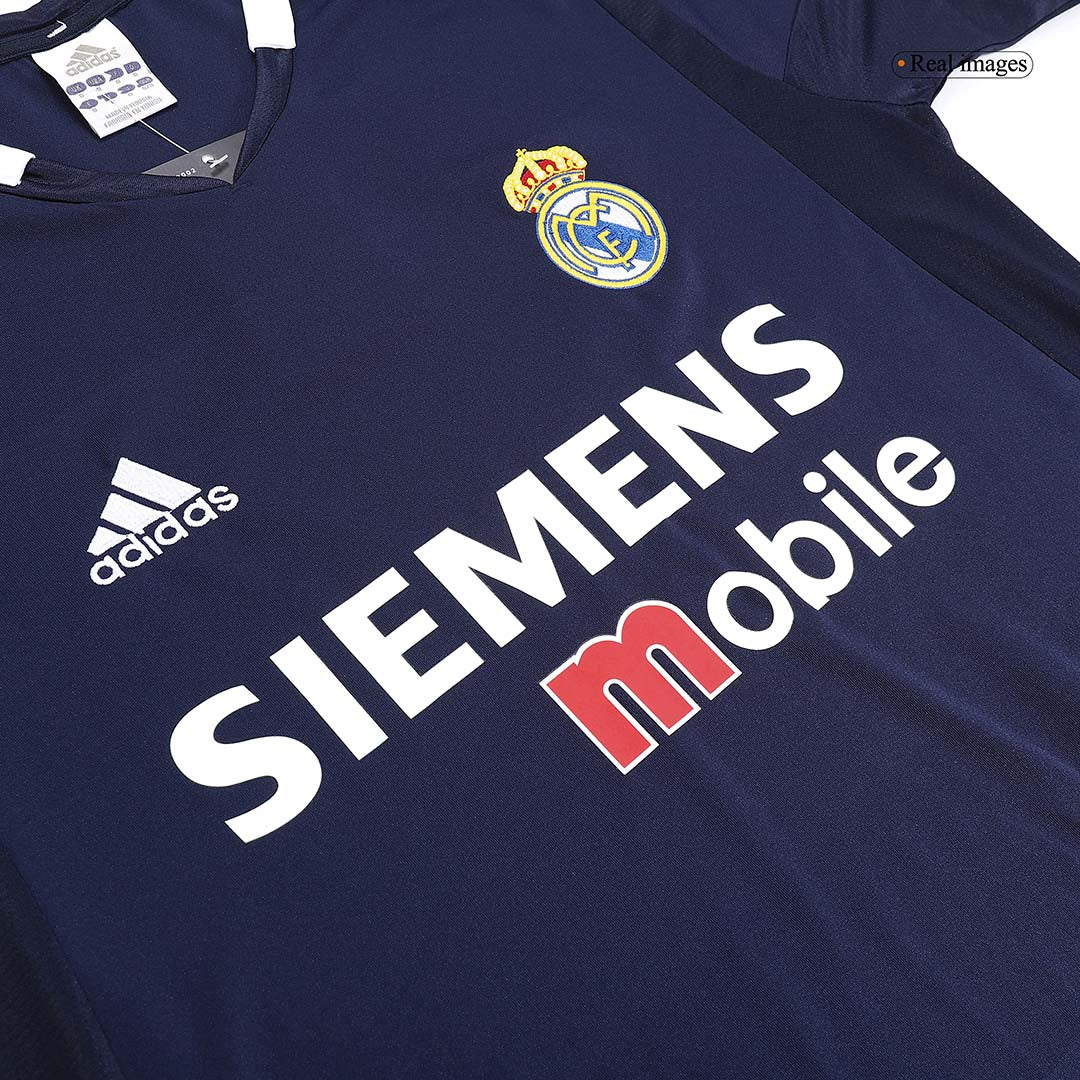 Camiseta visitante Real Madrid  temporada 2004-2005